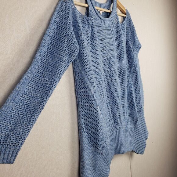 Nwt Willow & Clay Cold shoulder sweater from Nordstrom - Picture 7 of 10